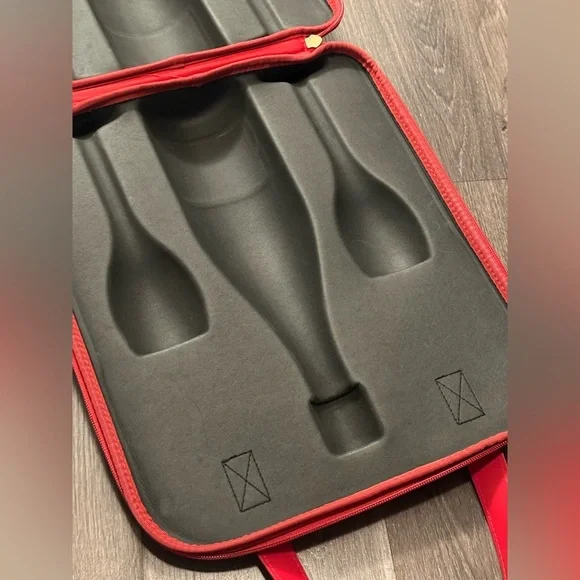 Piper Heidsieck Champagne Red Hard Shell Carrying Case - Picture 6 of 6